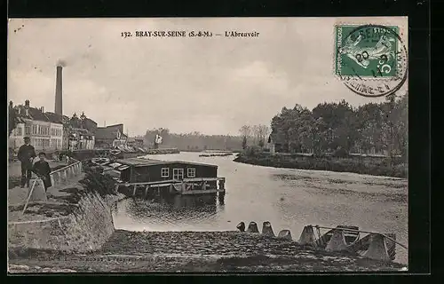AK Bray-sur-Seine, L`Abreuvoir