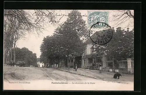AK Fontainebleau, La descente de la Gare