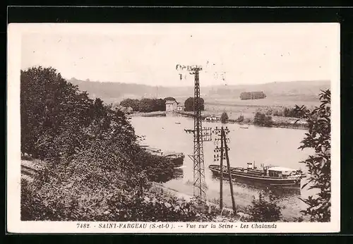 AK Saint-Fargeau, Vue sur la Seine, Les Chalands