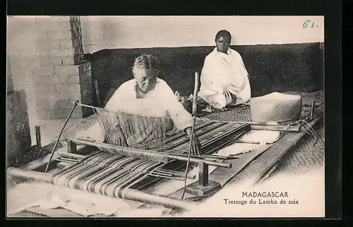 AK Madagascar, Tissage du Lamba de soie