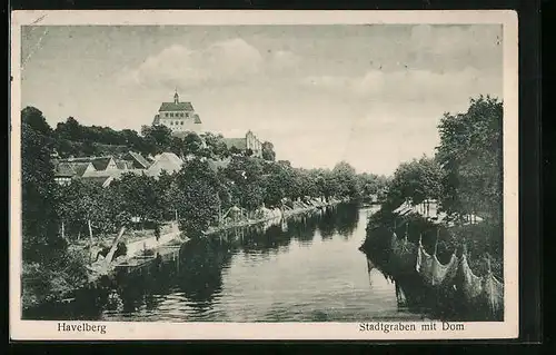 AK Havelberg, Stadtgraben mit Dom