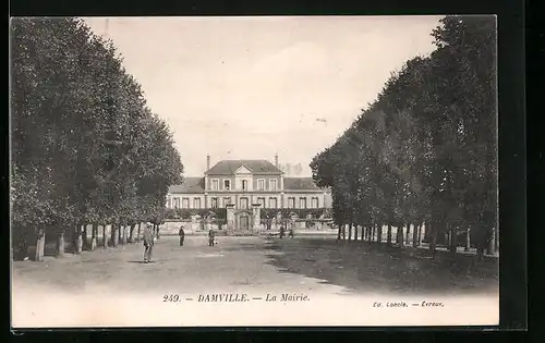 AK Damville, La Mairie