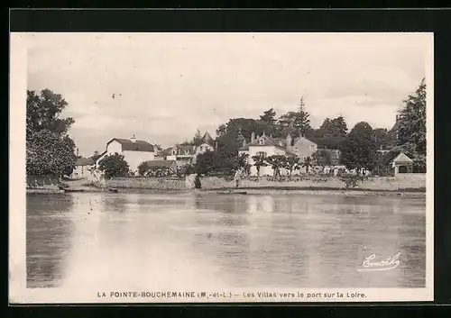 AK La Pointe-Bouchemaine, Les Villeas vers le port sur la Loire