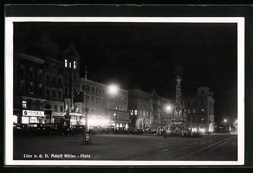 AK Linz a. D., Platz bei Nacht