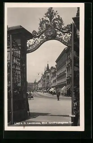 AK Linz a. d. Donau, Blick durch das Volksgarten-Tor