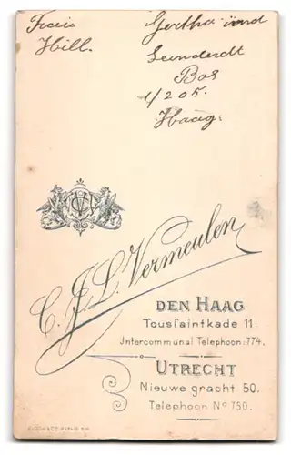 Fotografie C. J. L. Vermeulen, Den Haag, Tousfaintkade 11, Bürgerliches Paar in hübscher Kleidung