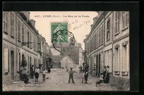 AK Lyre, La Rue de la Poste