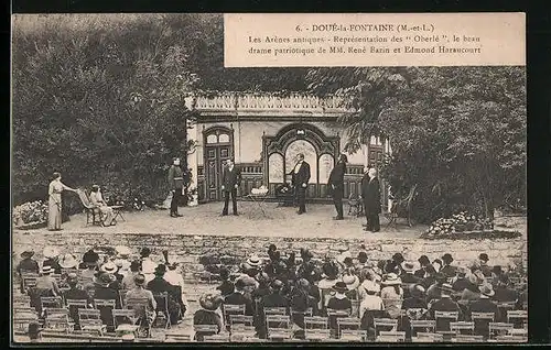 AK Doué-la-Fontaine, Les Arènes antiques, Représentation des Oberlé