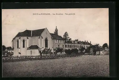 AK Doué-la-Fontaine, Les Récollets, Vue générale