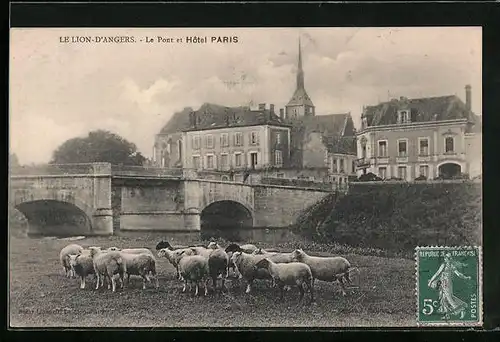 AK Le Lion-D`Angers, Le Pont et Hotel Paris