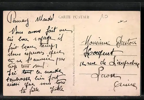 AK Parnay, L`Eglise et la Cure