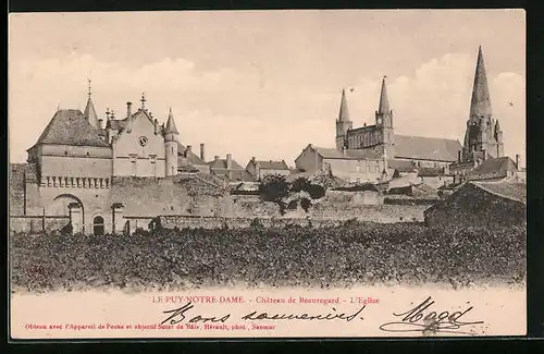 AK Le Puy-Notre-Dame, Chateau de Beuregard, L`Eglise
