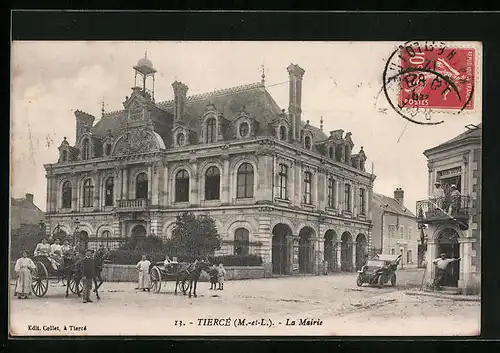 AK Tiercé, La Mairie