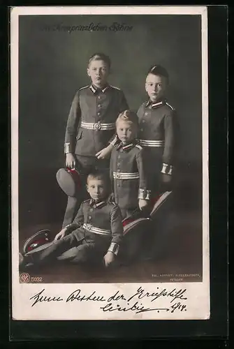 AK Die Kronprinzlichen Söhne in Uniform mit Schirmmütze
