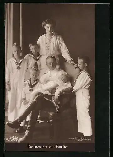AK Kronprinz Wilhelm von Preussen im Kreise seiner Familie