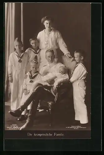 AK Kronprinz Wilhelm von Preussen im Kreise seiner Familie