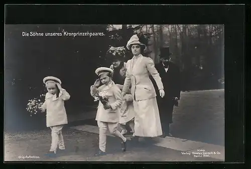 AK Die Söhne des Kronprinzenpaares Wilhelm von Preussen
