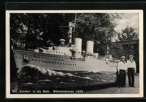 AK Wilhelmshaven, Modellbau des Kreuzers Emden, 1933