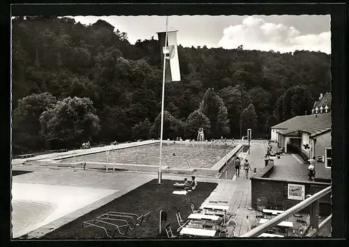 AK Pforzheim-Dillweissenstein, Nagoldfreibad mit waldiger Kulisse