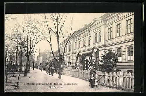 AK Berlin-Mariendorf, Verteilungskommando in der Dorfstrasse