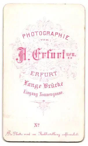 Fotografie A. Erfurt, Erfurt, Lange Brücke, Portrait Soldat in Uniform