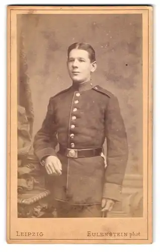 Fotografie Atelier Eulenstein, Leipzig, Tauchaerstr. 29, Portrait Soldat in Uniform