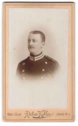 Fotografie Emil Keller, Neu-Ulm, Insel 8, Portrait Garde-Soldat in Uniform