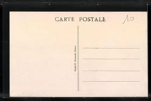 AK La Guéroulde, Le Bourg - Place de l`Eglise