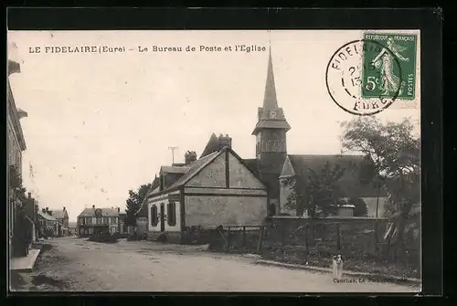 AK Le Fidelaire, Le Bureau de Poste et l`Eglise