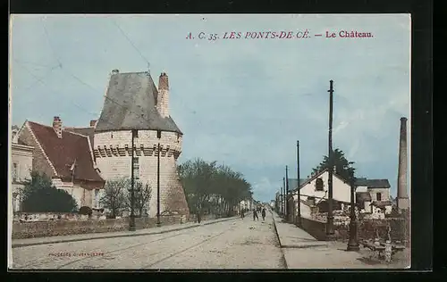 AK Les Ponts-de-Cé, Le Chateau