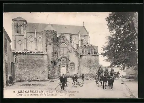 AK Les Gardes, Facade de ancienne, Chapelle et transept de la Nouvelle