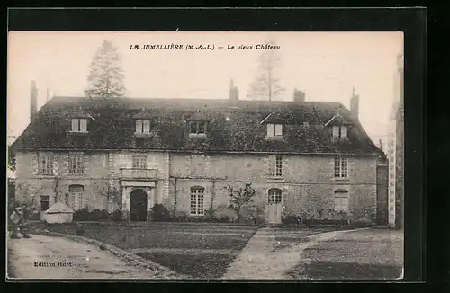 AK La Jumelliére, Le vieux Chateau