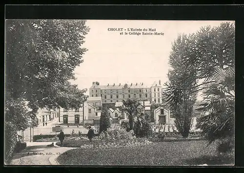 AK Cholet, L'Entree du Mail et le College Sainte-Marie