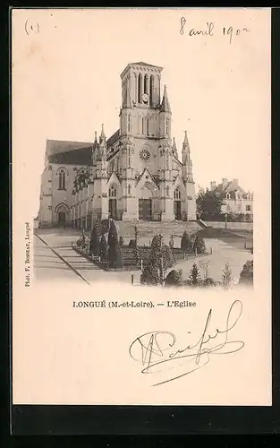 AK Longué, L`Eglise