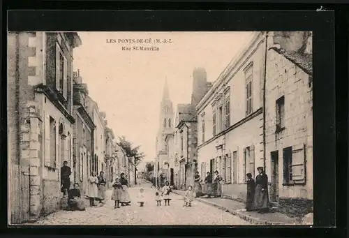 AK Les Ponts-De-Cé, Rue St-Maurille