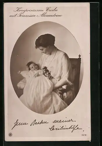 AK Kronprinzessin Cecilie mit Prinzessin Alexandrine