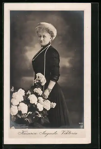 AK Kaiserin Auguste Victoria Königin von Preussen mit Perlenkette