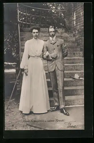 AK Der Kronprinz Wilhelm von Preussen mit seiner Braut Cecilie