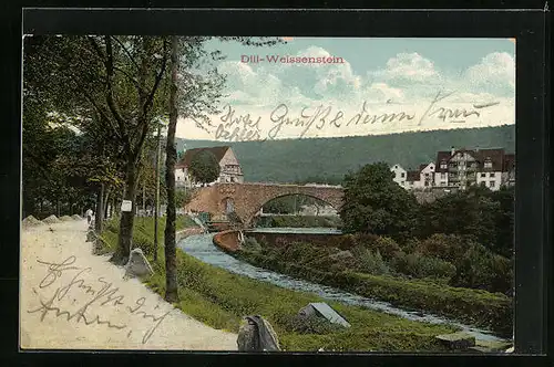 AK Dill-Weissenstein, Uferpartie mit Brücke