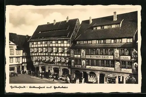 AK Halberstadt, Strassenpartie mit Büttner-Haus aus der Vogelschau