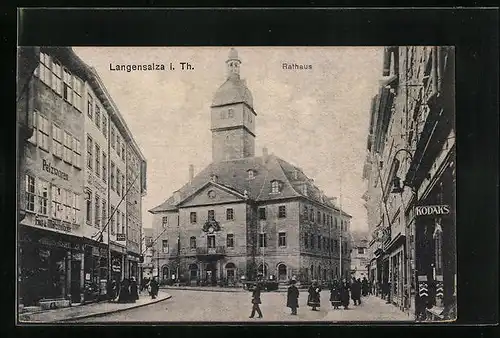 AK Langensalza, Rathaus mit Strassenpartie und Pelzwaren-Geschäft