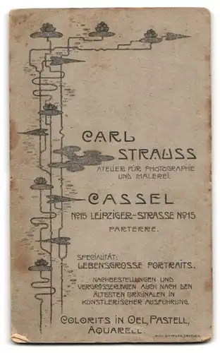 Fotografie Carl Strauss, Kassel, Leipziger-Str. 15, Junge Dame im modischen Kleid