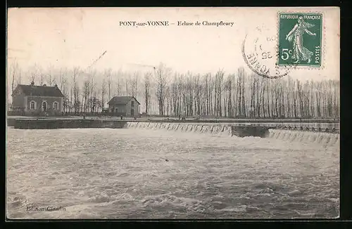 AK Pont-sur-Yonne, Ecluse de Champfleury