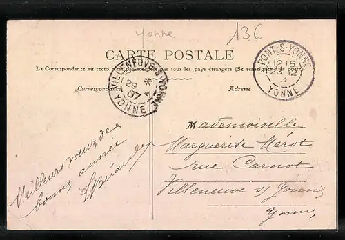 AK Pont-sur-Yonne, Vue d'ensemble, Le Port et le Pont National