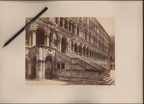 Fotografie Giovanni Battista Brusa, Venezia, Ansicht Venedig - Venezia, Scala Dei Giganti Dalla Corte Dei Senatori