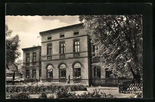 AK Annahütte /Senftenberg, Kindergarten des VEB Glaswerk