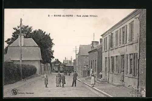AK Sains-du-Nord, Rue Jules Hiroux