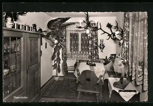 AK Ettenhausen /Obb., Alpenhotel-Pension Edelweiss, Bes. Heinz u. Käte Richter, Jägerzimmer