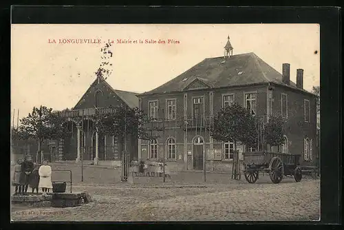 AK La Longueville, La Mairie et la Salle des Fêtes