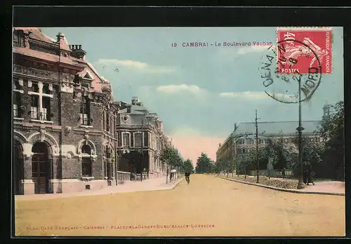 AK Cambrai, Le Boulevard Vauban